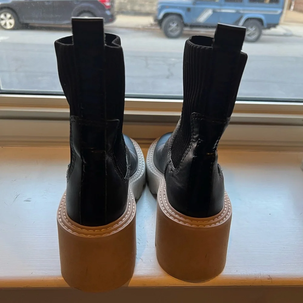 Dolce Vita Women's Hoven H2O Lug-Sole Boots - Picture 5 of 8